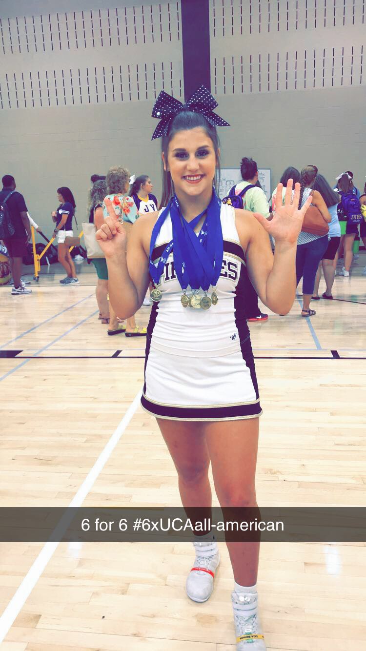 Shelby Green: Cheerleader, Advertiser, Future E-Celeb